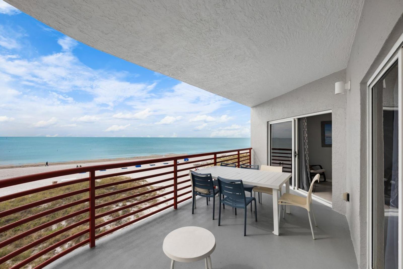 301 Crimson Condos St. Pete Beach Exteriér fotografie